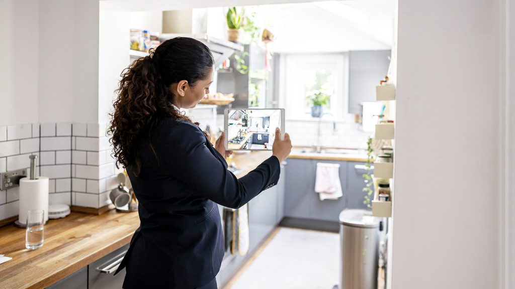 Revolutionize marketing strategies for multi-family properties with engaging 3D experiences. 1 chatcmpl CXiboa0EFUaVD8WbIB28dIIjQH7YH